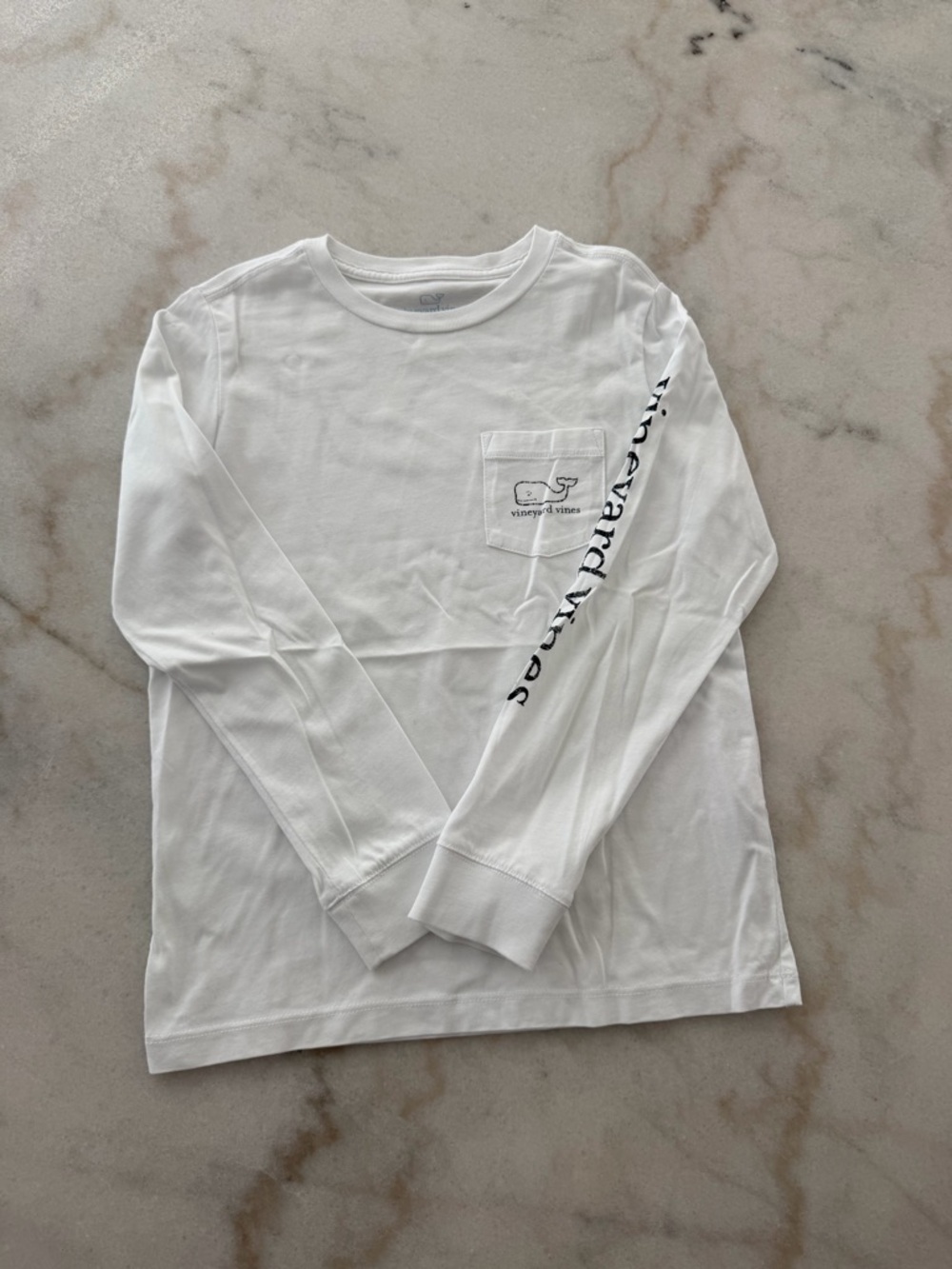 Vineyard Vines White Long-Sleeve Pocket Tee with Black Sleeve Script